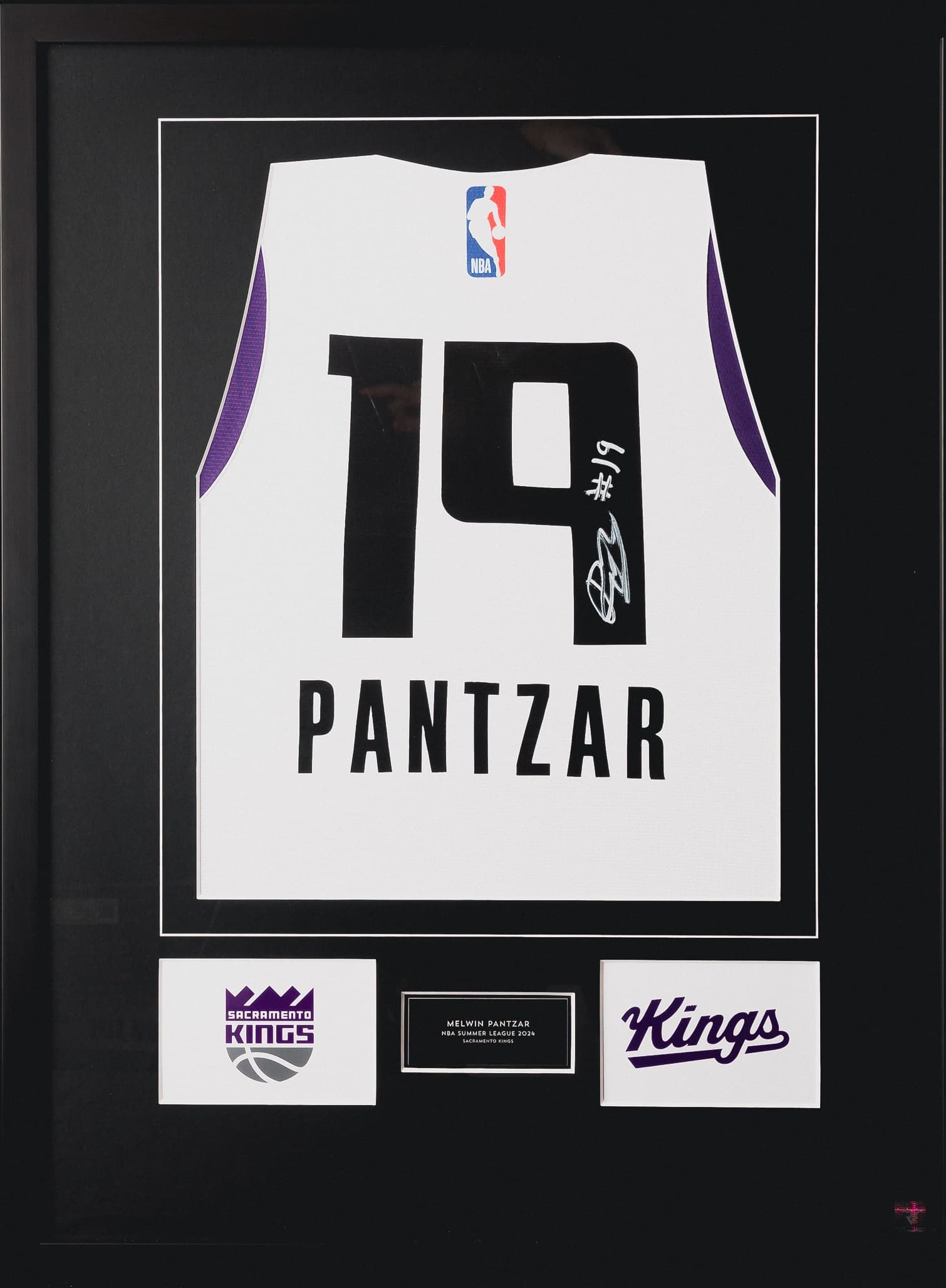 Ludvig Håkanson Pantzar Jersey – Basketball Memorabilia Frame